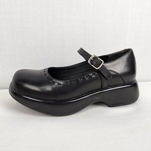 Dansko Black Leather Mary Jane Shoes Size 7
